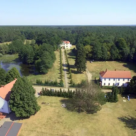 Palacyk Lakomin منتجع Lubiszyn